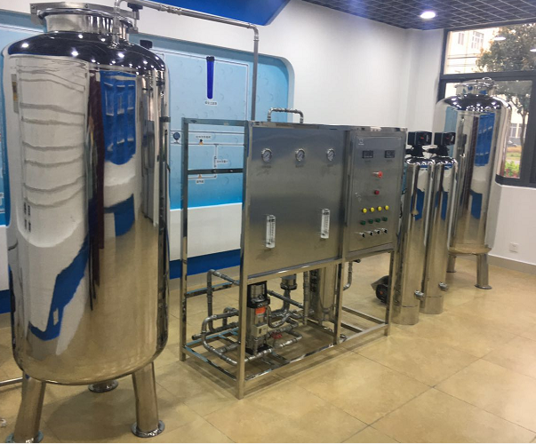 中央凈水設(shè)備